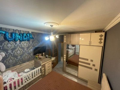 image 366047