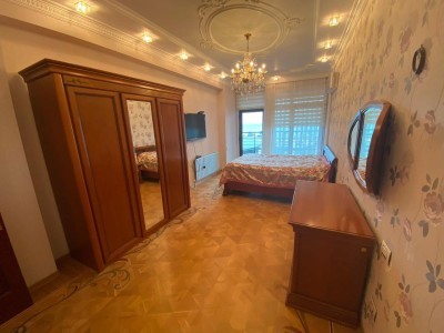 image 366095