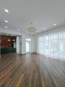 image 372195