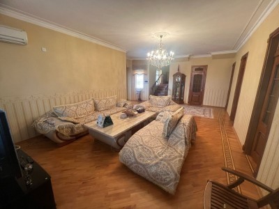 image 373079