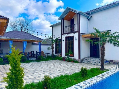 4 sot həyət / bağ evi
