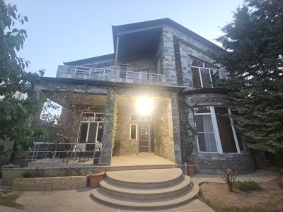 6 sot həyət / bağ evi