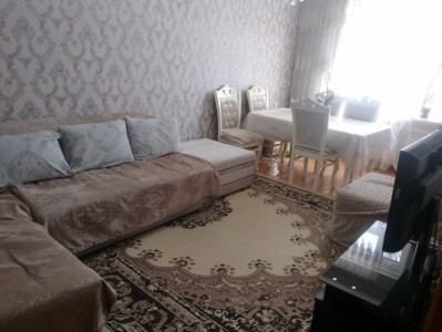 3 otaqlı köhnə tikili