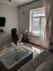 2 sot həyət / bağ evi