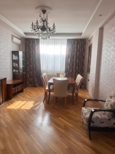 3 otaqlı yeni tikili