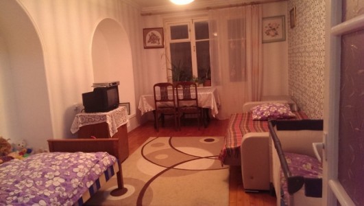 2 otaqlı köhnə tikili