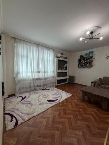 3 otaqlı köhnə tikili